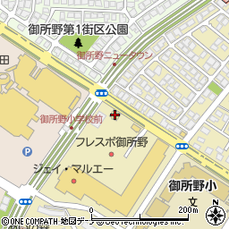 びっくりドンキー秋田御所野店周辺の地図