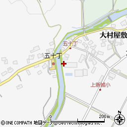 秋田県秋田市上新城五十丁大村屋敷16周辺の地図