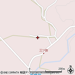 秋田県男鹿市男鹿中滝川三ツ森下台65周辺の地図