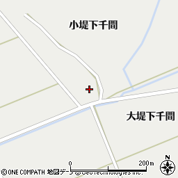 秋田県男鹿市払戸小堤下千間34周辺の地図
