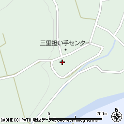 秋田県北秋田市三里屋布岱30周辺の地図