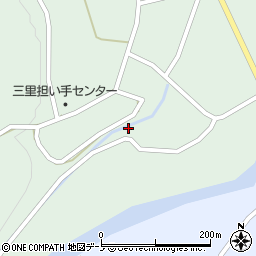 秋田県北秋田市三里屋布岱14周辺の地図