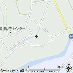 秋田県北秋田市三里屋布岱5周辺の地図