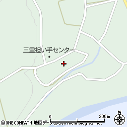 秋田県北秋田市三里屋布岱40周辺の地図