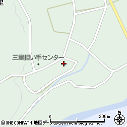 秋田県北秋田市三里屋布岱50周辺の地図