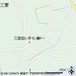 秋田県北秋田市三里屋布岱1周辺の地図