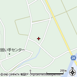 秋田県北秋田市三里屋布岱58周辺の地図