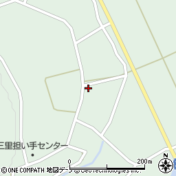 秋田県北秋田市三里屋布岱74周辺の地図