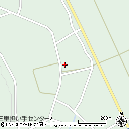 秋田県北秋田市三里屋布岱76周辺の地図