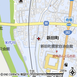 秋田県鹿角市花輪新田町1-36周辺の地図