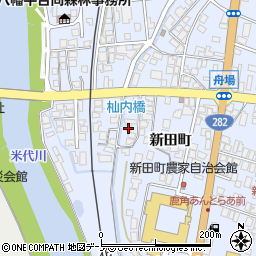 秋田県鹿角市花輪新田町1周辺の地図