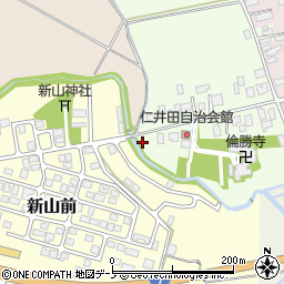 秋田県能代市仁井田白山18周辺の地図