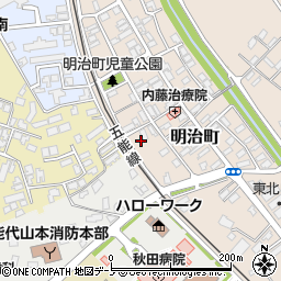 秋田県能代市明治町11周辺の地図