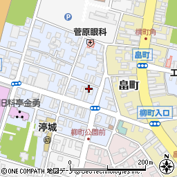 秋田県能代市柳町5-6周辺の地図