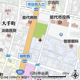 秋田県能代市柳町1-5周辺の地図