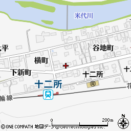 秋田県大館市十二所谷地町12周辺の地図