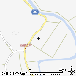 秋田県能代市二ツ井町種町の下51周辺の地図