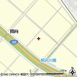 秋田県大館市小館花関向周辺の地図