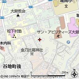 秋田県大館市桜町南114-1周辺の地図