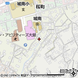 秋田県大館市桜町南58周辺の地図