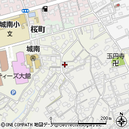 秋田県大館市桜町南38-28周辺の地図