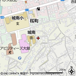 秋田県大館市桜町南38-19周辺の地図