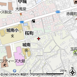 秋田県大館市桜町南38-13周辺の地図