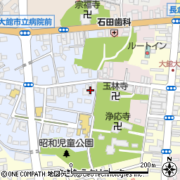秋田県大館市幸町13-2周辺の地図