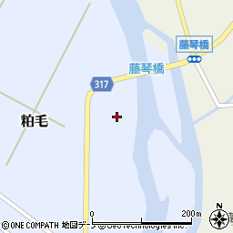 秋田県山本郡藤里町粕毛家の下周辺の地図