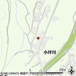 秋田県大館市花岡町小坪川49周辺の地図