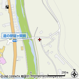 青森県平川市碇ヶ関湯向川添82周辺の地図
