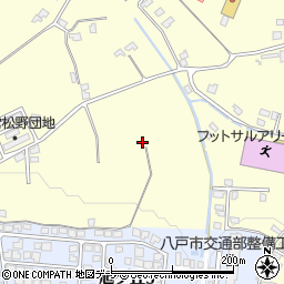 青森県八戸市新井田松山中野場周辺の地図