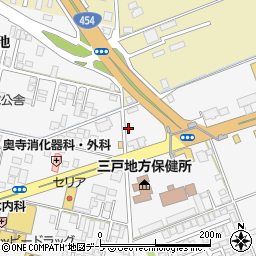 青森県八戸市尻内町鴨田1-4周辺の地図