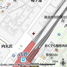 青森県八戸市尻内町館田20-5周辺の地図
