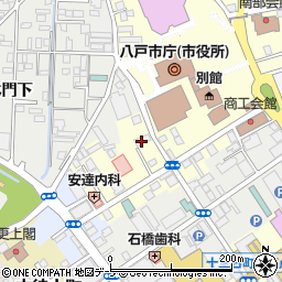 青森県八戸市馬場町16-1周辺の地図