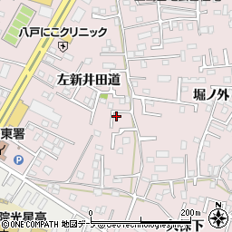 青森県八戸市白銀町左新井田道16-29周辺の地図