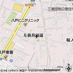 青森県八戸市白銀町左新井田道7-2周辺の地図