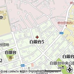 青森県八戸市白銀台5丁目5周辺の地図
