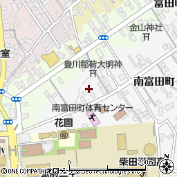 青森県弘前市南富田町4-18周辺の地図