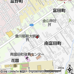 青森県弘前市南富田町6-7周辺の地図