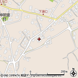 青森県弘前市下湯口村元17周辺の地図