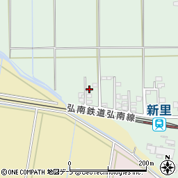 青森県弘前市新里東里見125-9周辺の地図