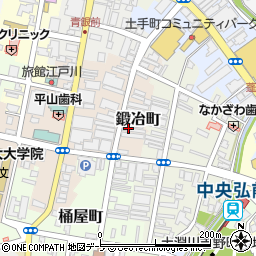 青森県弘前市鍛冶町32周辺の地図