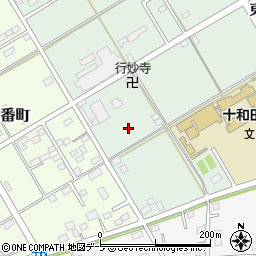 青森県十和田市東十六番町6周辺の地図