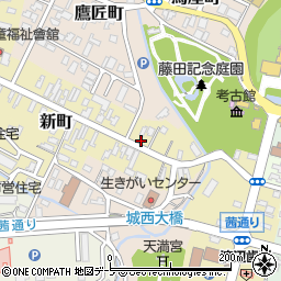 青森県弘前市新町24周辺の地図