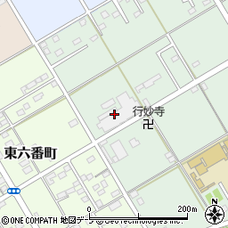 青森県十和田市東十六番町4周辺の地図