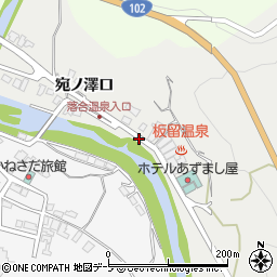 青森県黒石市板留宮下周辺の地図
