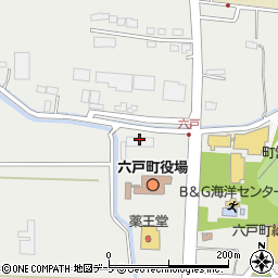 六戸町役場　企画財政課周辺の地図