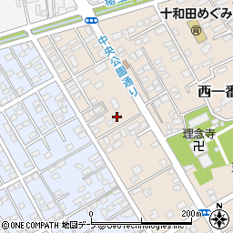青森県十和田市西一番町13-18周辺の地図