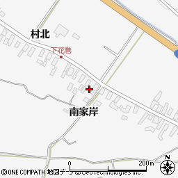 青森県黒石市花巻花巻7周辺の地図